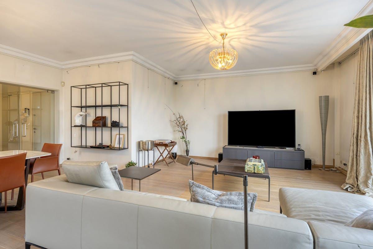 Appartement met twee slaapkamers en parkzicht te koop in Antwerpen centrum - foto 4