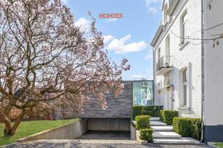 Met veel plezier stellen wij u deze unieke villa voor in Erps-Kwerps: villa ‘Les Sorbiers’, waar karakter, geschiedenis en hedendaags...