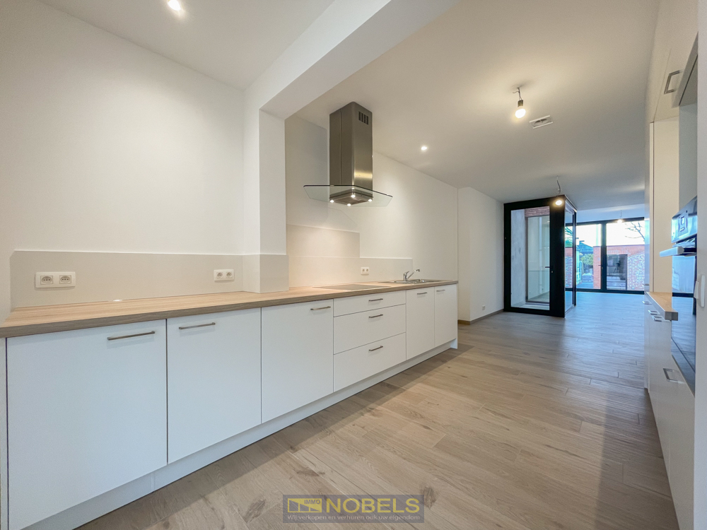 Te huur, prachtig gerenoveerde woning met 4 slaapkamers te Oudenaarde - photo 5