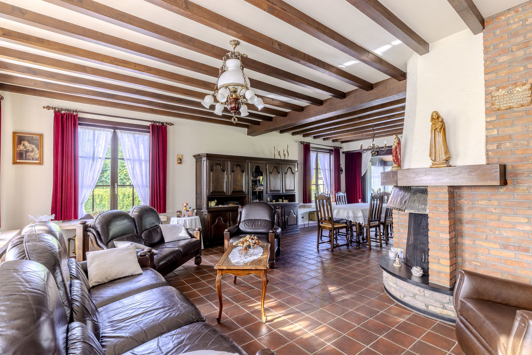 Woning met 4 slpk, volledige onderkeldering, zolder en tuin - foto 4