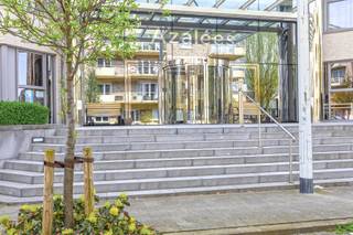 Single Room in the Résidence Les Azalées Nursing and Care HomeThis very bright single room is located on the second floor and features a living area...