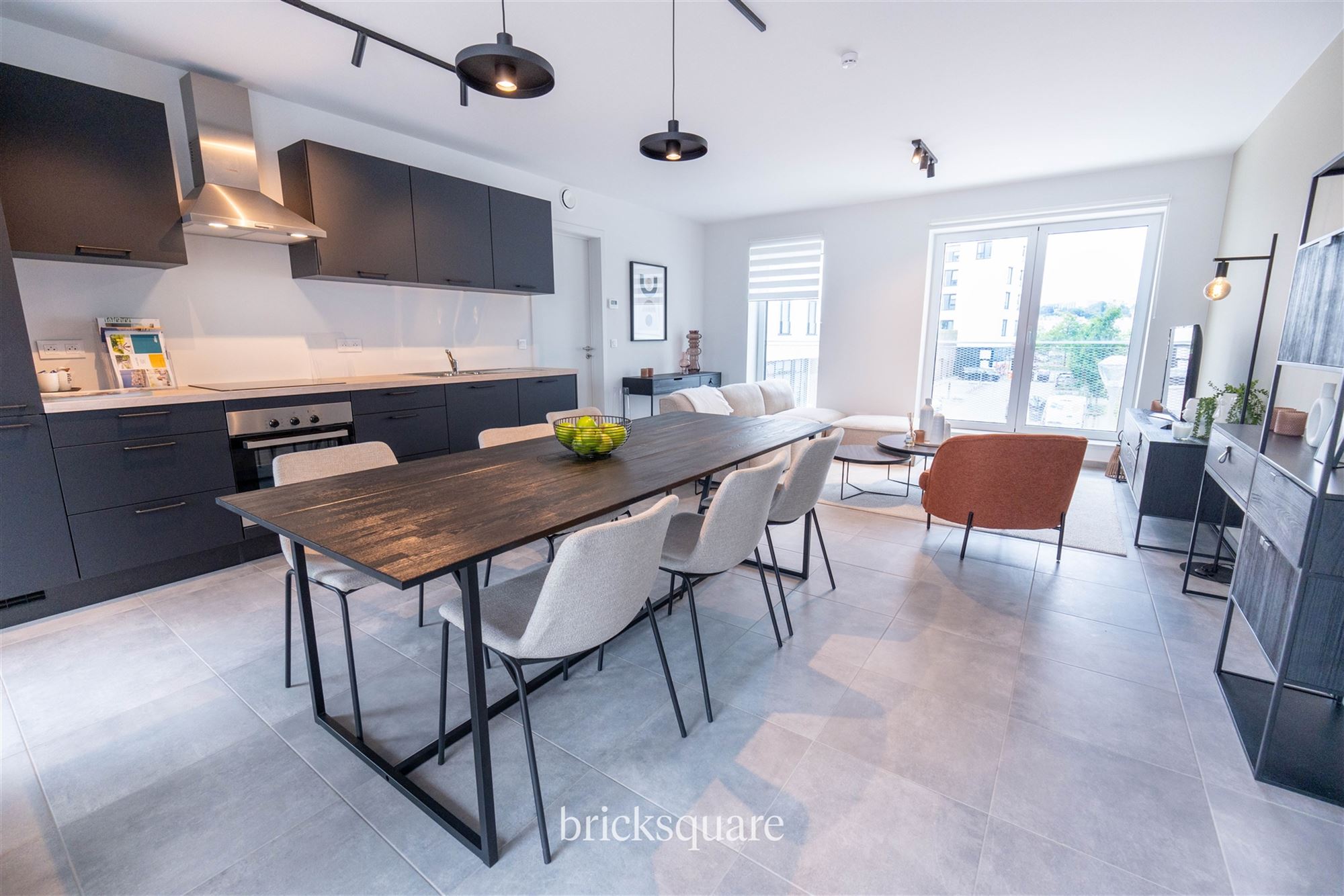 Prachtige nieuwe 3 slaapkamer 3 badkamer flat met groot terras - foto 2