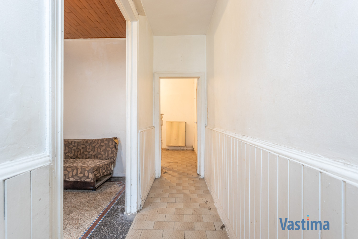 Op te knappen stadswoning nabij centrum Aalst - foto 4