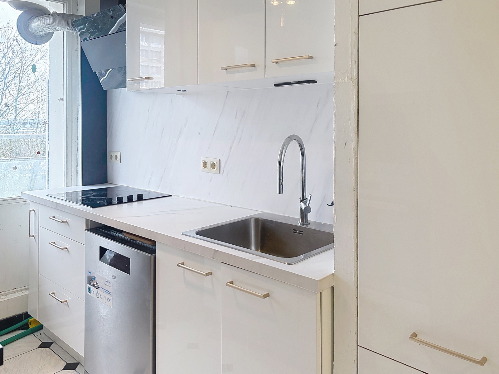 Apartment for rent in Berchem-Sainte-Agathe with 3 bedrooms - photo 4