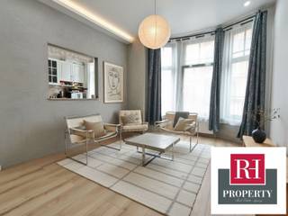 Entre le Parc du Hamoir et la Gare de Schaerbeek et non loin du complexe commercial DOCKX, nous vous proposons ce superbe appartement...