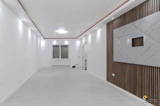 Op de Herentalsebaan is het strategisch wonen met alle voorzieningen vlakbij: winkels, scholen en openbaar vervoer op wandelafstand. Dankzij de...