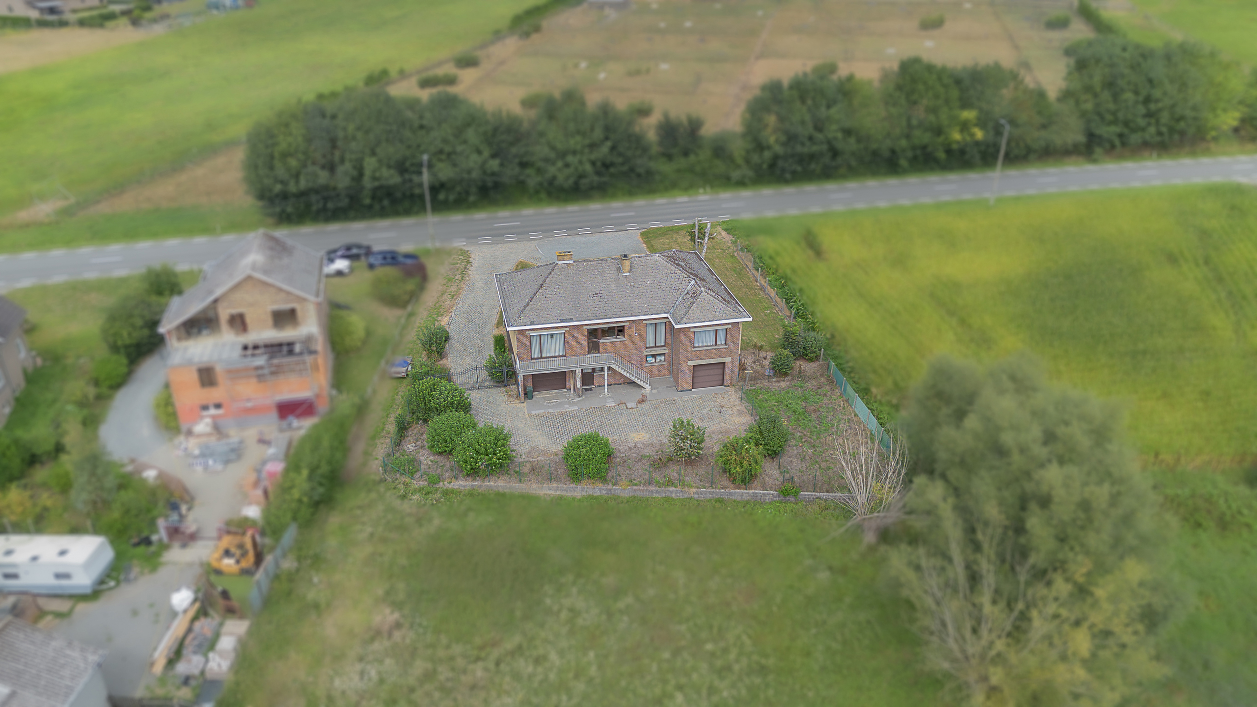 LIERDE - Stevige en verzorgde 4-gevelwoning met open zicht - foto 3