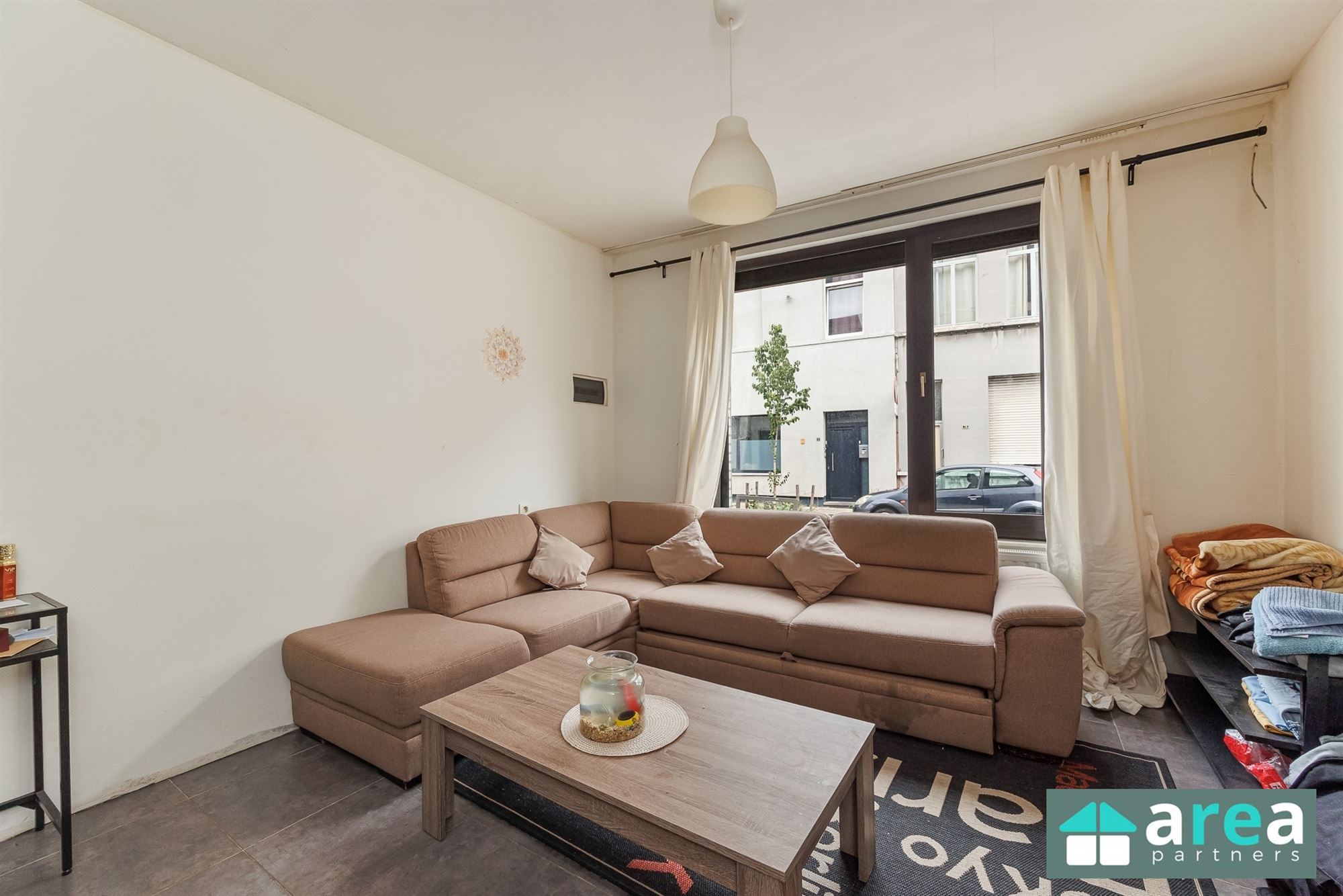 Interessante eigendom bestaande uit 3 units + achterhuis + magazijn! - foto 4