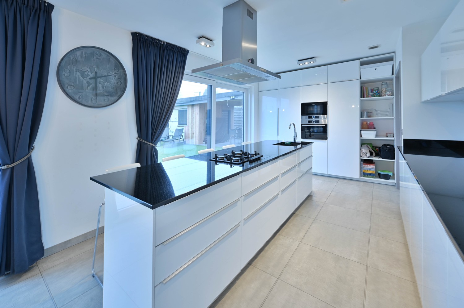 Ruime, energiezuinige gezinswoning met 6 slaapkamers, tuin en zwembad nabij Leuven - foto 5