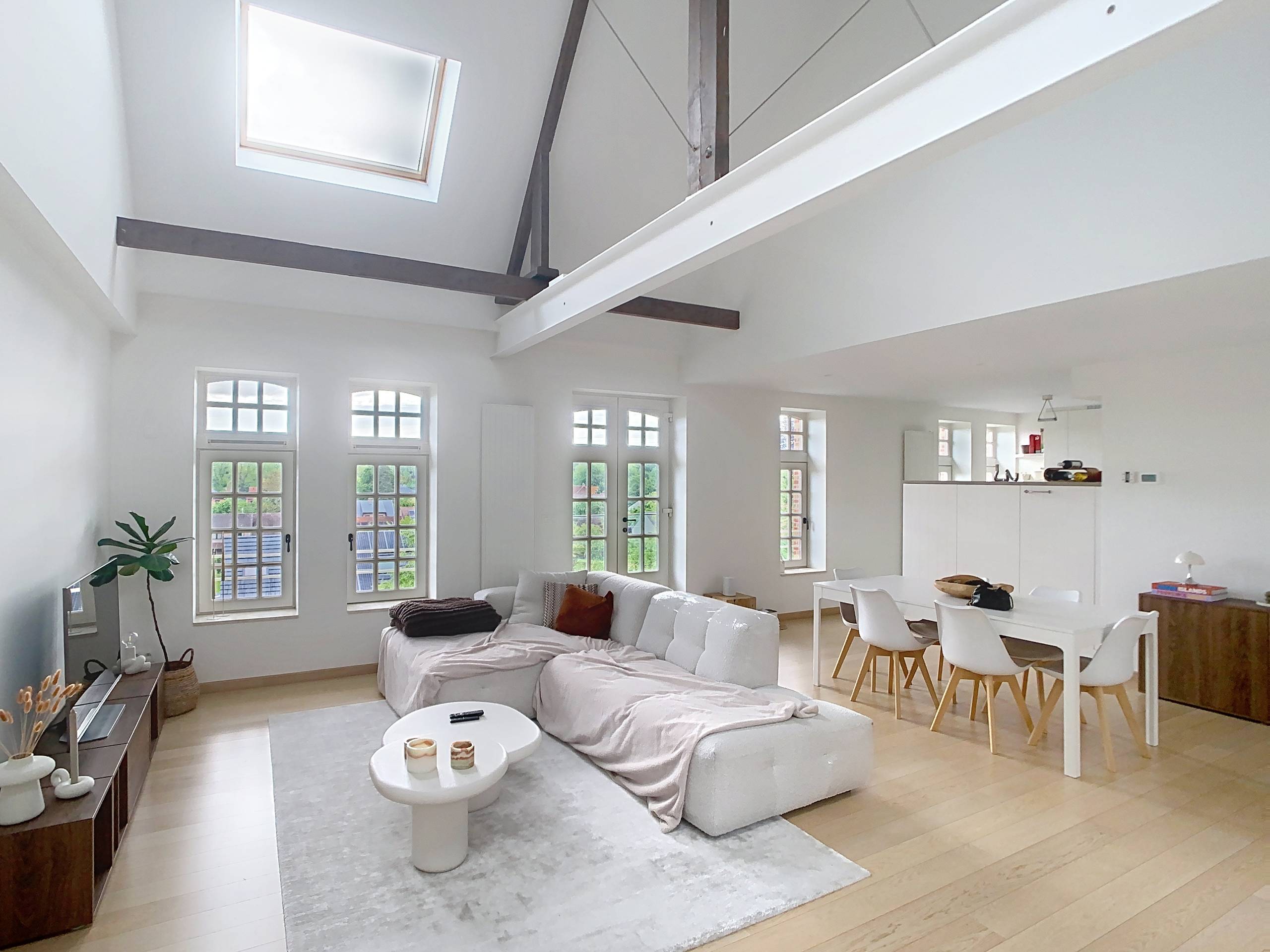 Prachtig en luxues appartement met 2 slaapkamers - foto 2