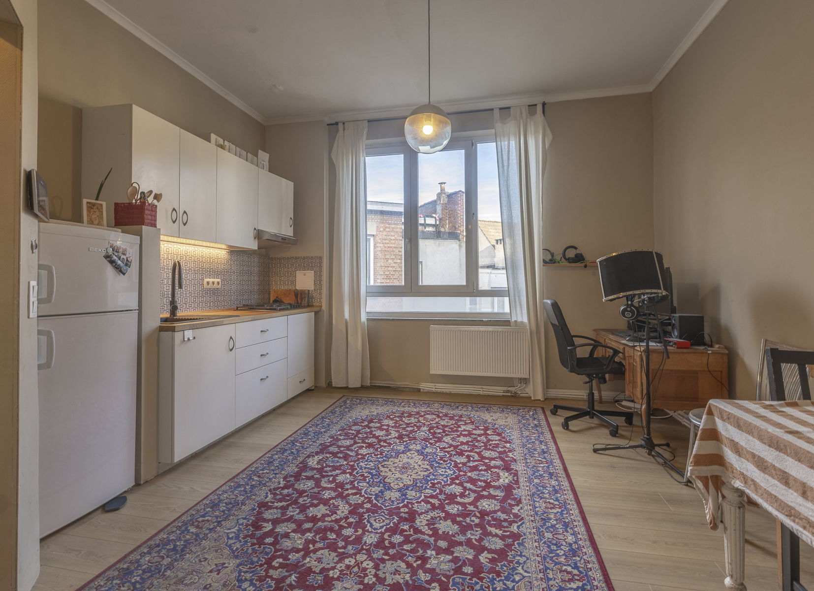 Apartment for sale in Molenbeek-Saint-Jean with 1 bedroom - photo 2