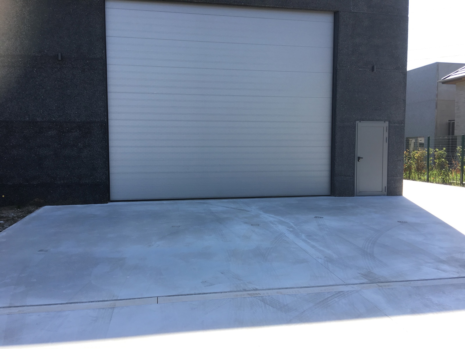 Magazijn te huur in Beveren ! - foto 1