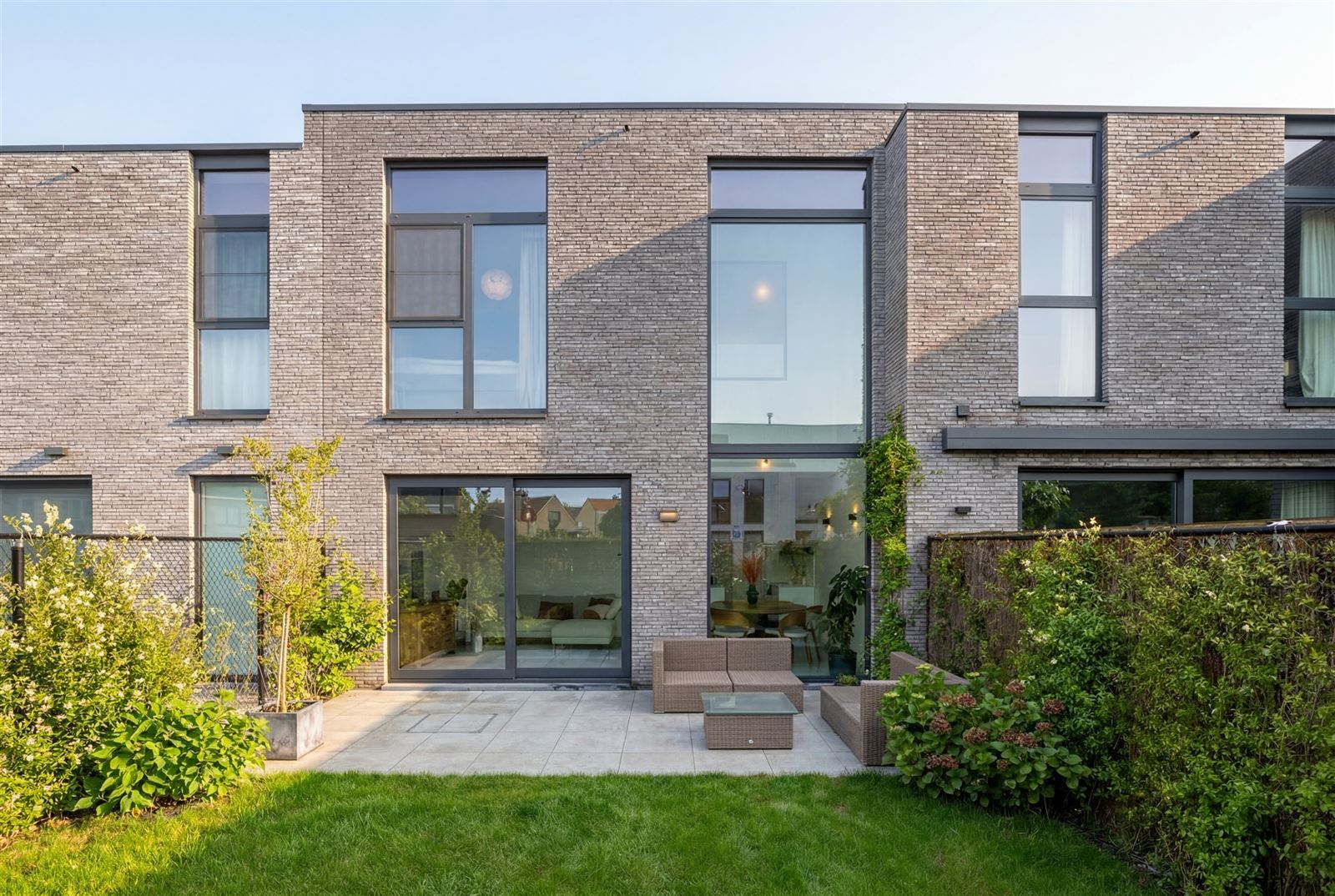 Moderne BEN-woning op topligging nabij centrum, bos, strand en uitvalswegen - foto 1