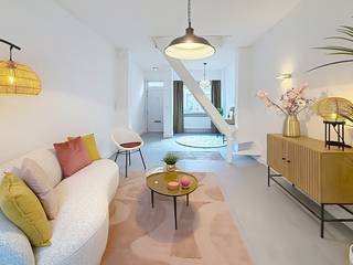 Charmante rijwoning met stadstuin in het hart van Kortrijk 🏡Jouw nieuwe thuis ligt hier. Aan de Brugsesteenweg, op een boogscheut van de Leie en het...