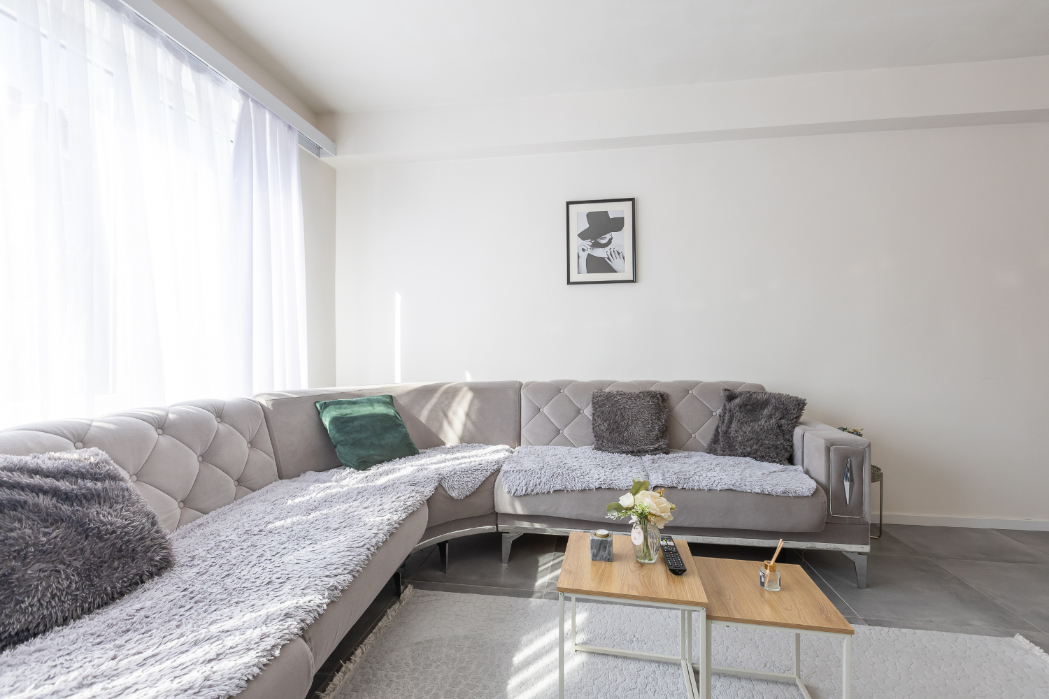 Recent gerenoveerd 2-slaapkamer appartement - foto 3