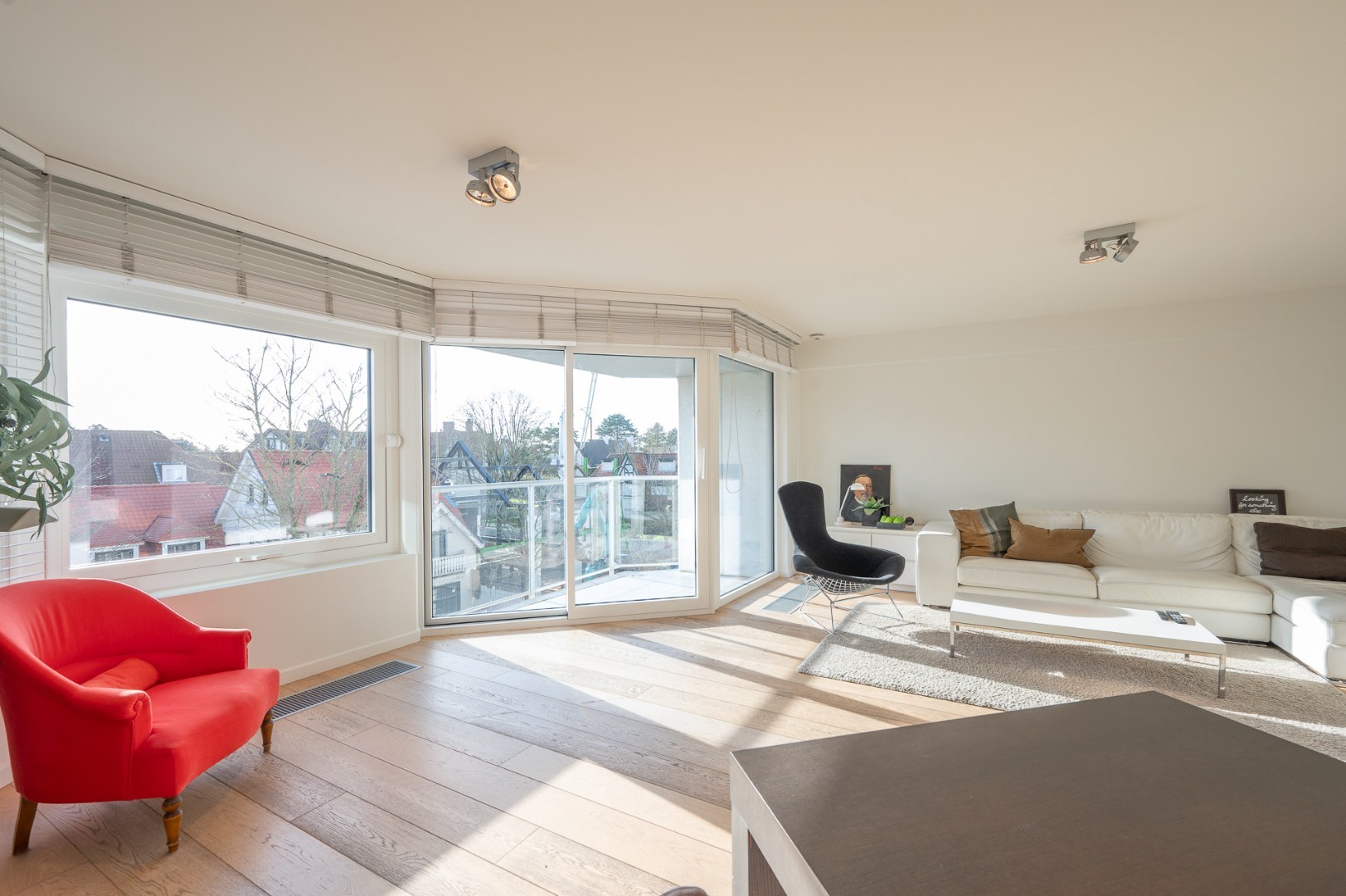 Perfect gelegen drie slaapkamer appartement met zonneterras - foto 4