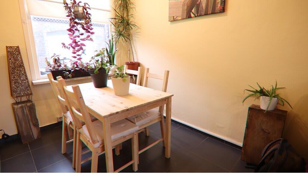 Comfortabele 2-slaapkamerwoning met Garage en Tuintje te koop in Brugge - photo 4