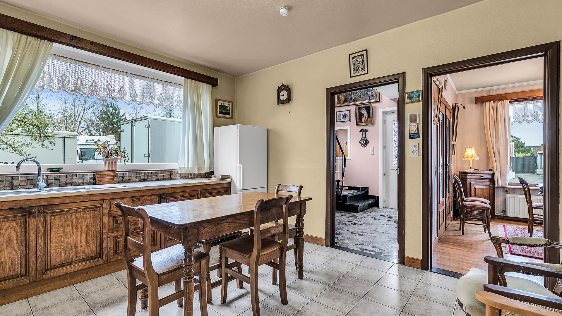 Rustig gelegen te renoveren woning met 4 slaapkamers op een perceel van 13a 07ca - photo 5