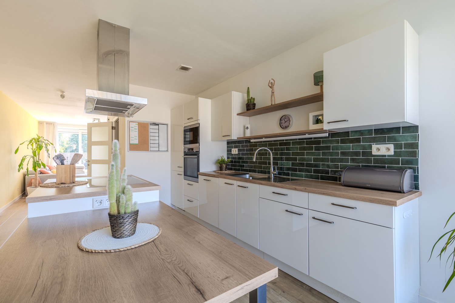 Ruim duplex-appartement met twee slaapkamers, terras en autostaanplaats in Neerharen-Lanaken - foto 2