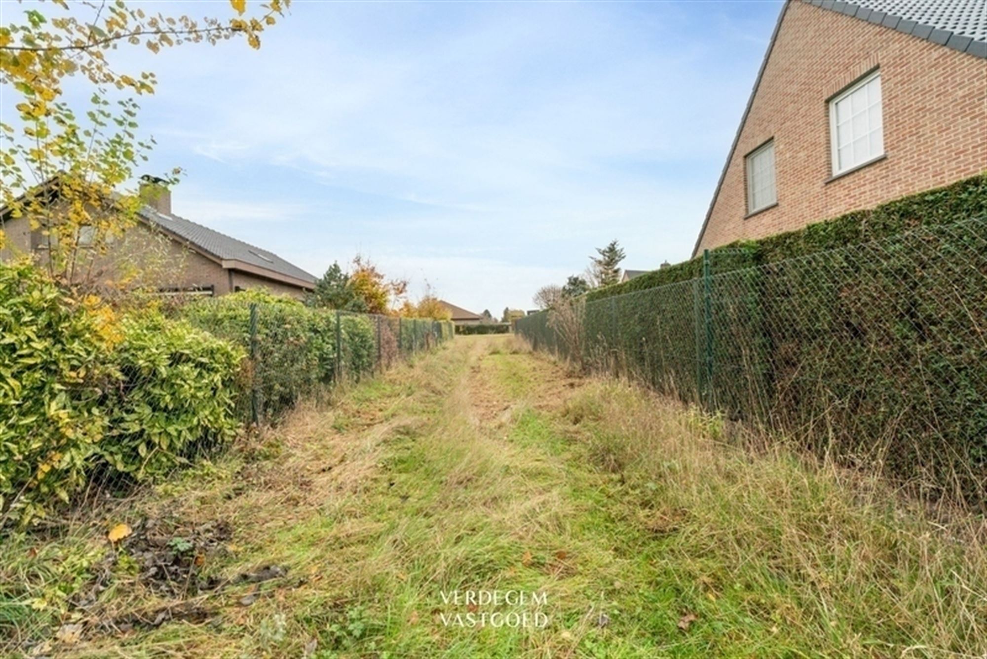 Bouw je droomwoning op dit mooi perceel van 2088m² in tweede bouwlijn - foto 5