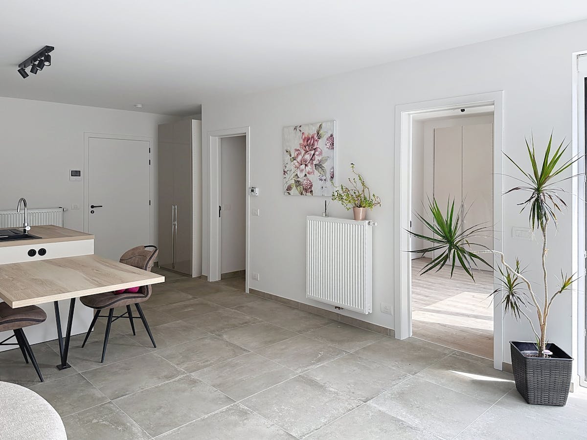 Appartement met 1 slaapkamer en ondergrondse staanplaats vlakbij Veurne centrum - foto 5