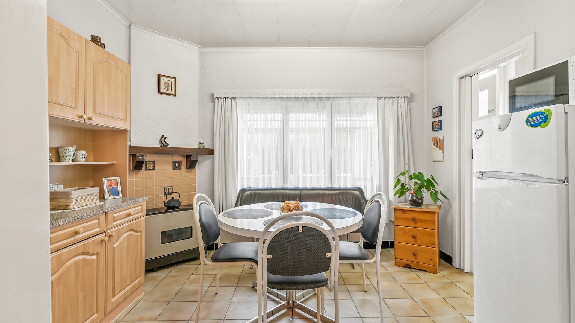 Te renoveren woning (G.B.) met 3 slpkrs  te Genk - photo 5