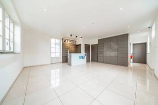 Commercieel te koop in Éghezée