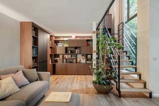 Wonen waar de natuur je woonkamer binnenwandeltWelkom in de Menegemlei, gelegen aan het prachtige Boekenbergpark. Een van de meest geliefde plekjes...