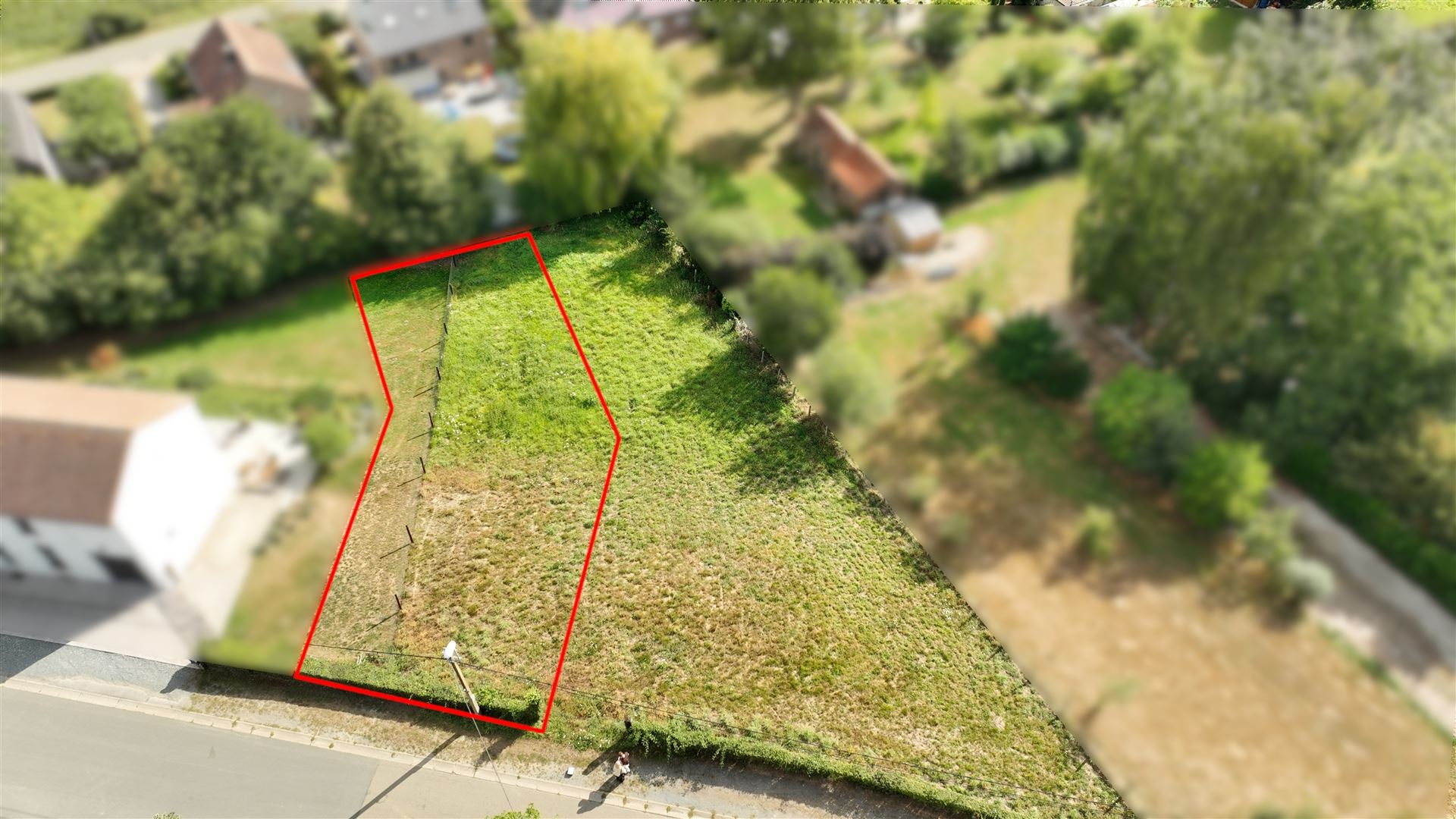 Superbe terrain à bâtir au calme - photo 1