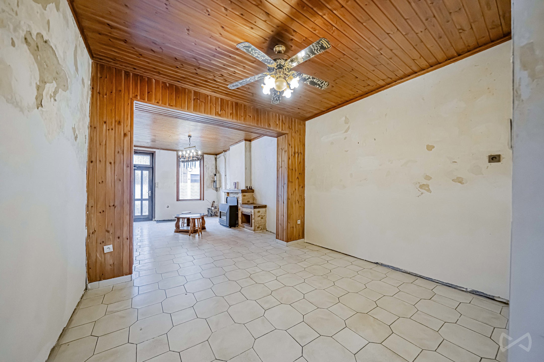 Huis te koop in Jumet met 4 slaapkamers - foto 3