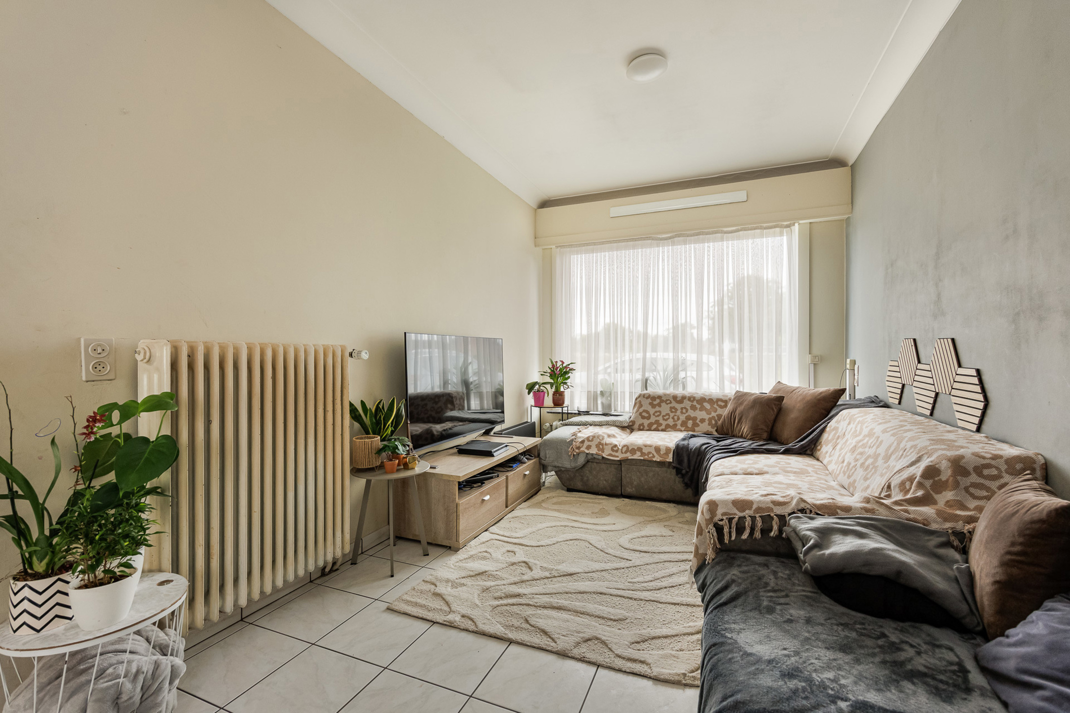 Op te frissen woning met 3slpk op gunstige locatie te Beerse - foto 3