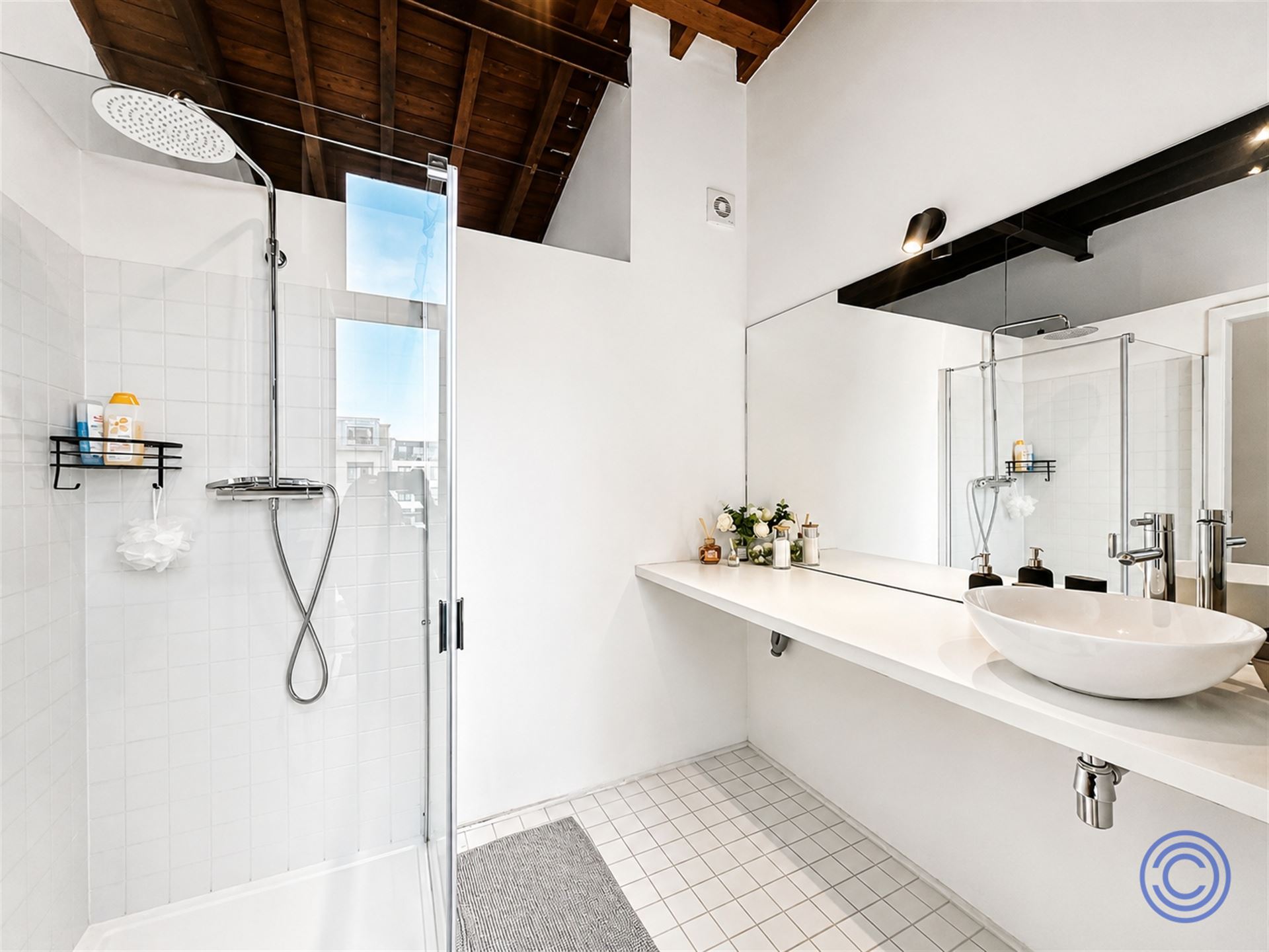 Stijlvol appartement in hartje Antwerpen! - foto 5