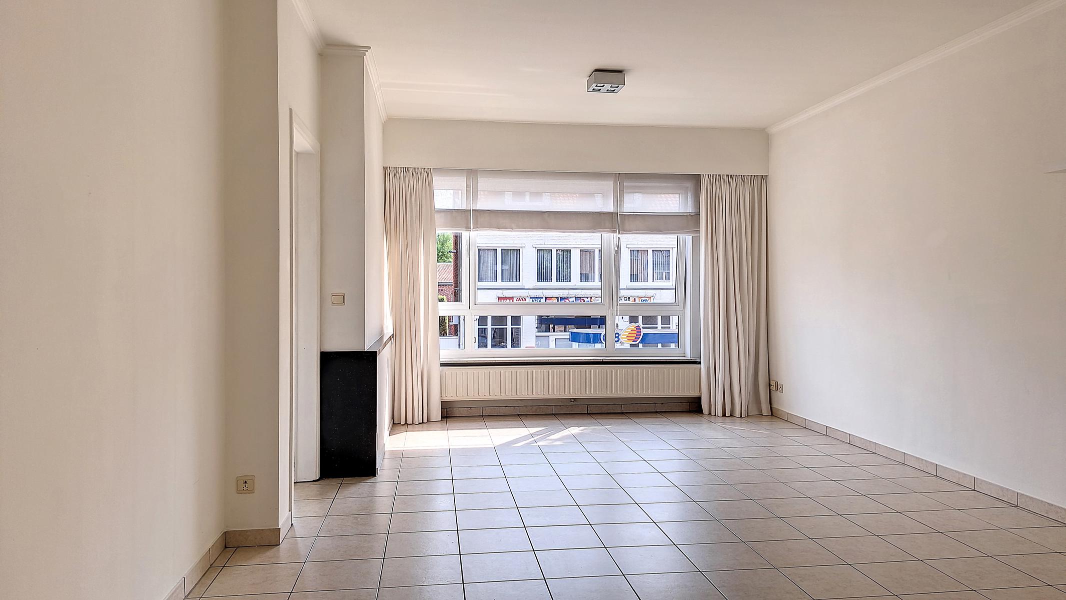 Charmant appartement met 2 slaapkamers te Hasselt! - foto 4
