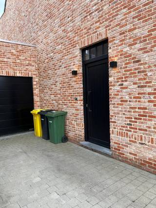 Bent u op zoek naar een energiezuinige woning in een kindvriendelijke en groene omgeving? Deze moderne woning opgeleverd in 2022 biedt alles wat...