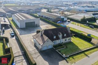 Commercial for rent in Zulte