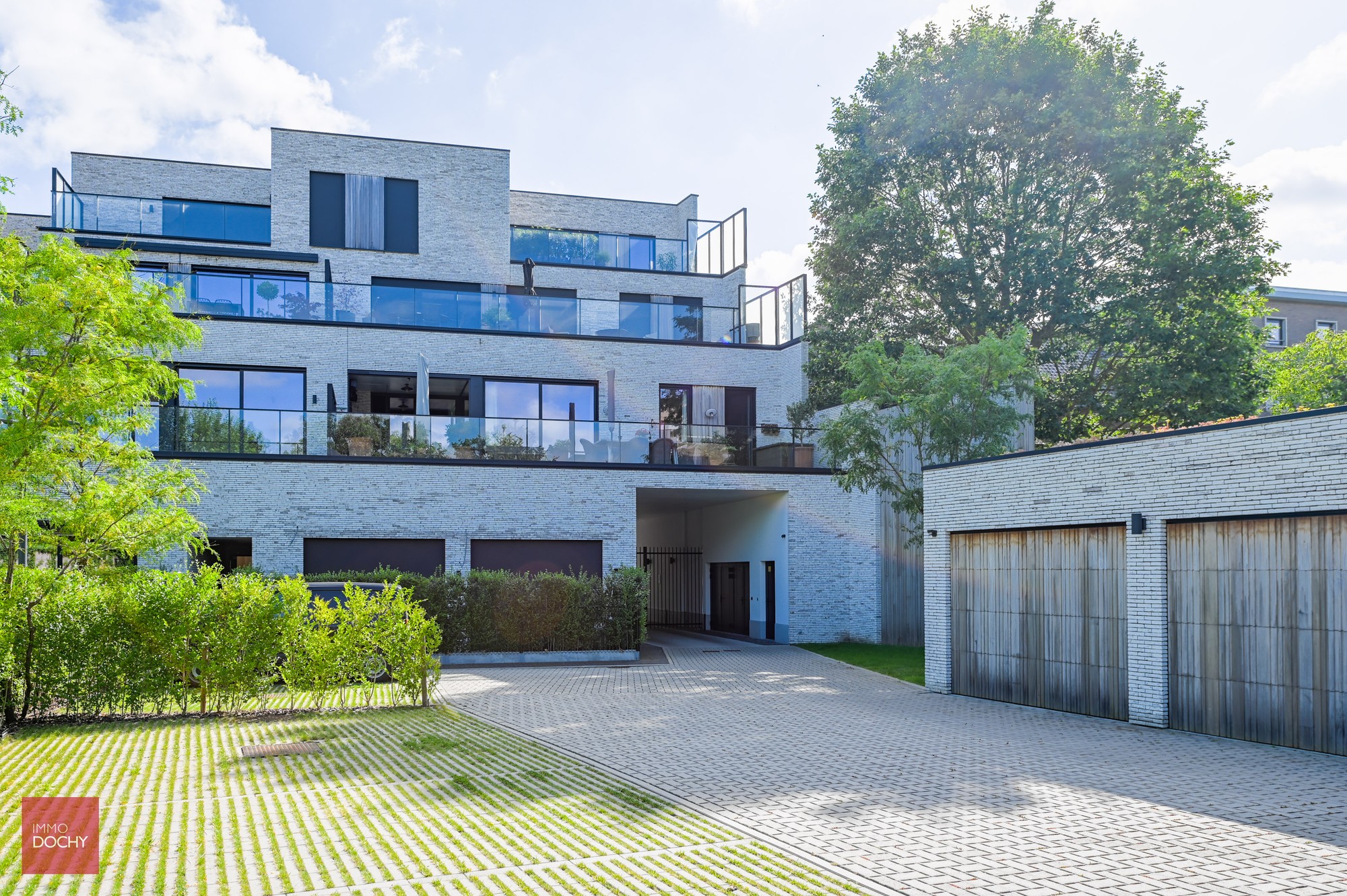 Prachtig afgewerkt appartement met ruim zonneterras centrum Waregem - foto 2