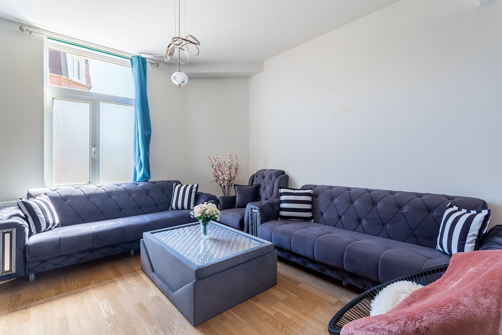 Lichtrijk hoek appartement met karakter! - foto 4