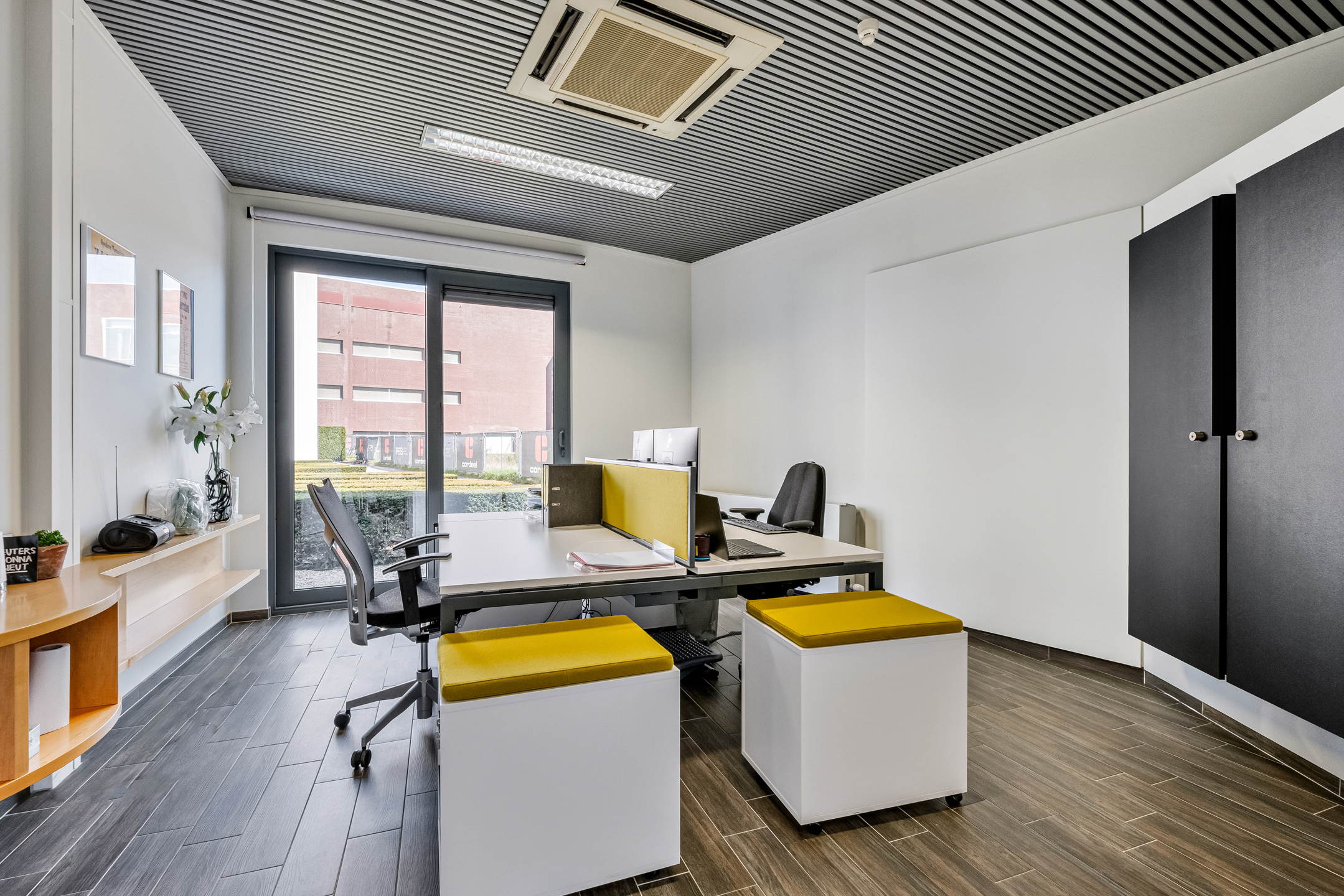 Instapklaar kantorencomplex op toplocatie ten zuiden van Gent - foto 5