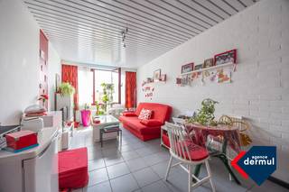 Ontdek deze studio op de eerste verdieping van een rustige residentie in Bredene, op een steenworp van de zee. De studio, gelegen in het...