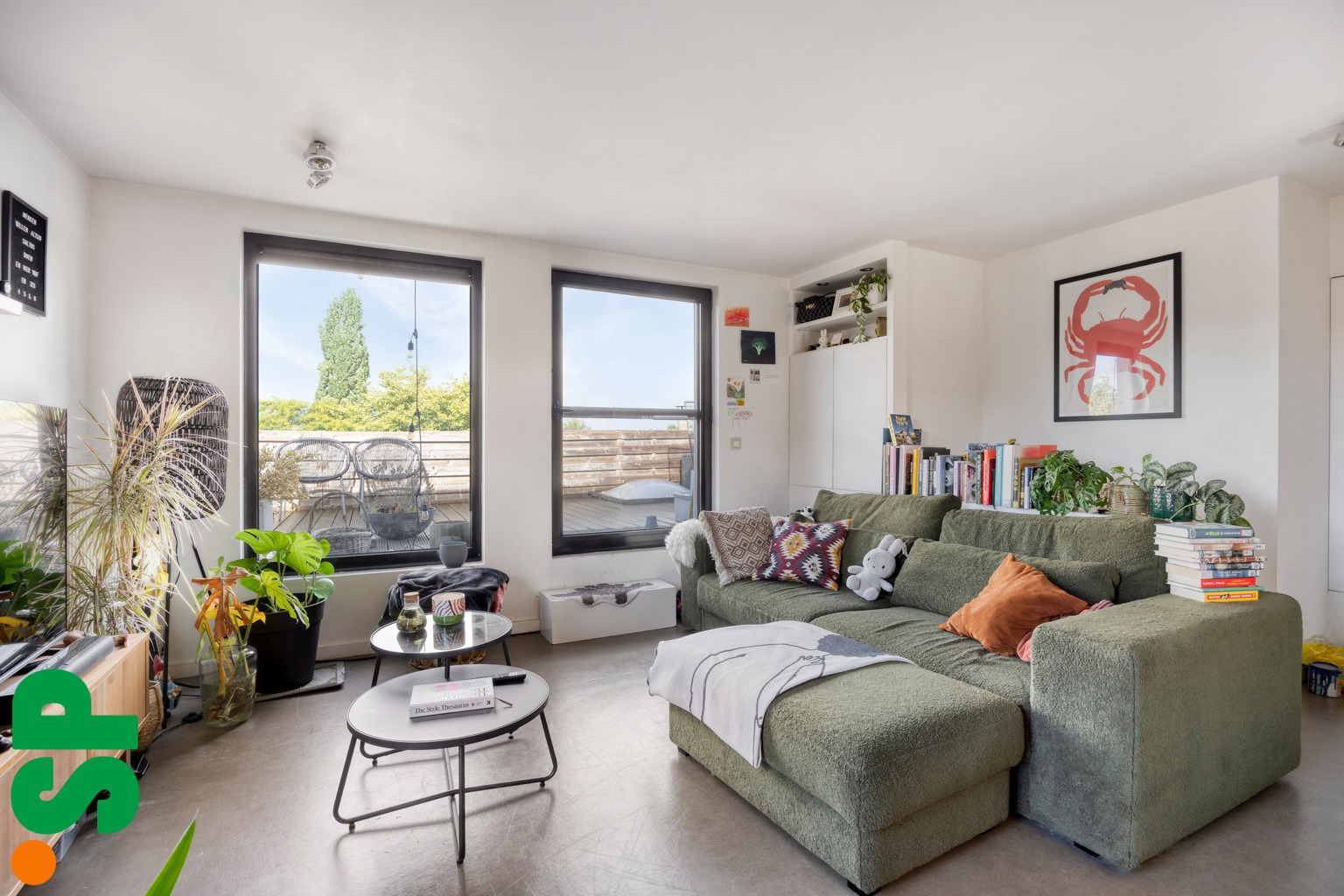 Instapklaar appartement met ruim terras van 24m². - foto 2