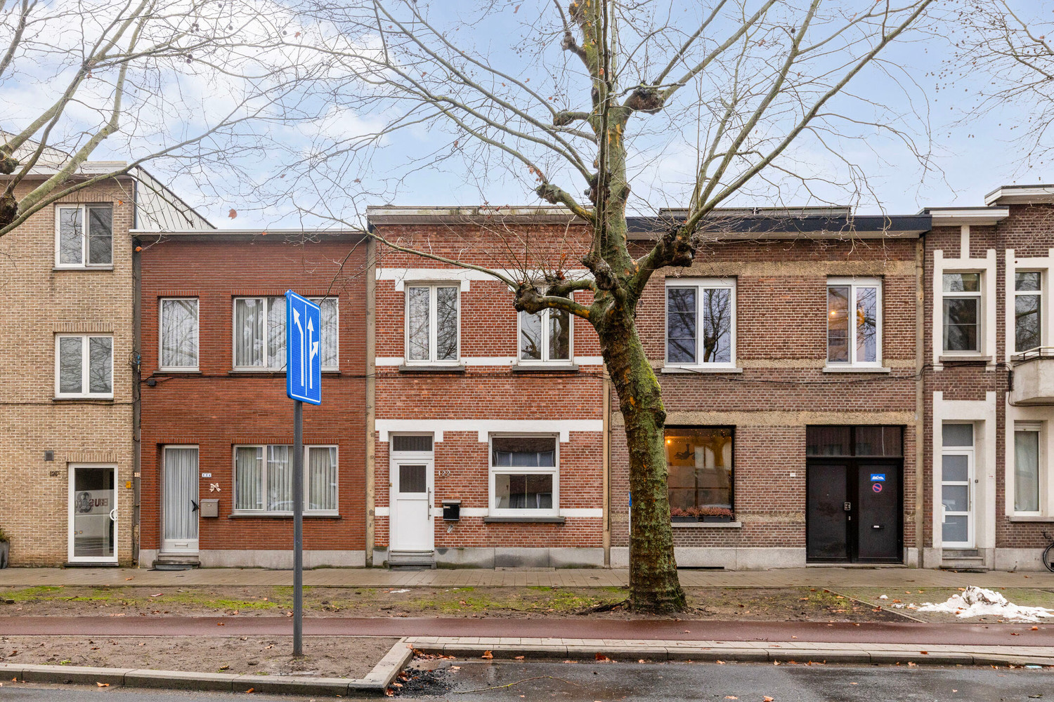 Deurne-Zuid: volledig te renoveren rijwoning met 3 slks op 352m2! - foto 3