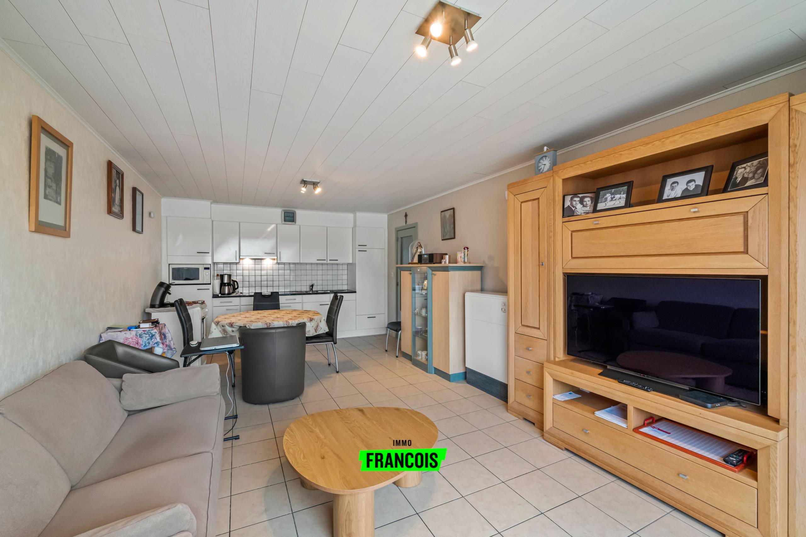 Instapklaar appartement met ruim terras en open zicht te Mariakerke, Oostende. - foto 4