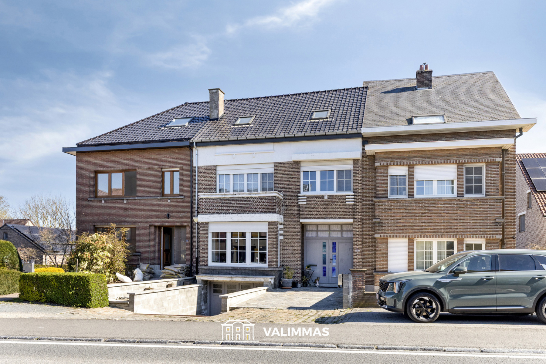 Ruime en stijlvolle rijwoning met garage en mooie tuin... - foto 2