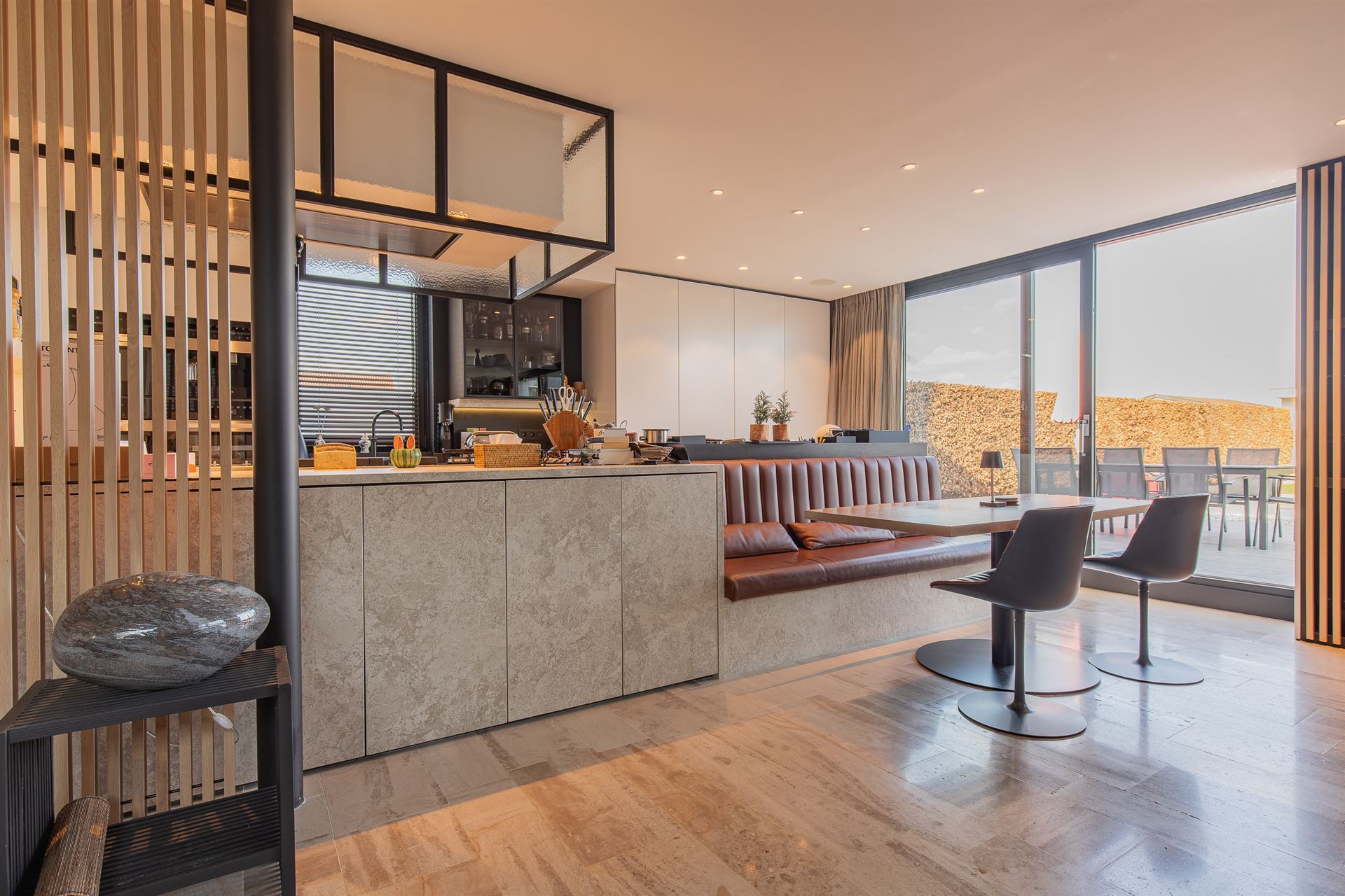 Instapklare open bebouwing met 4 slaapkamers en mooie tuin - foto 5