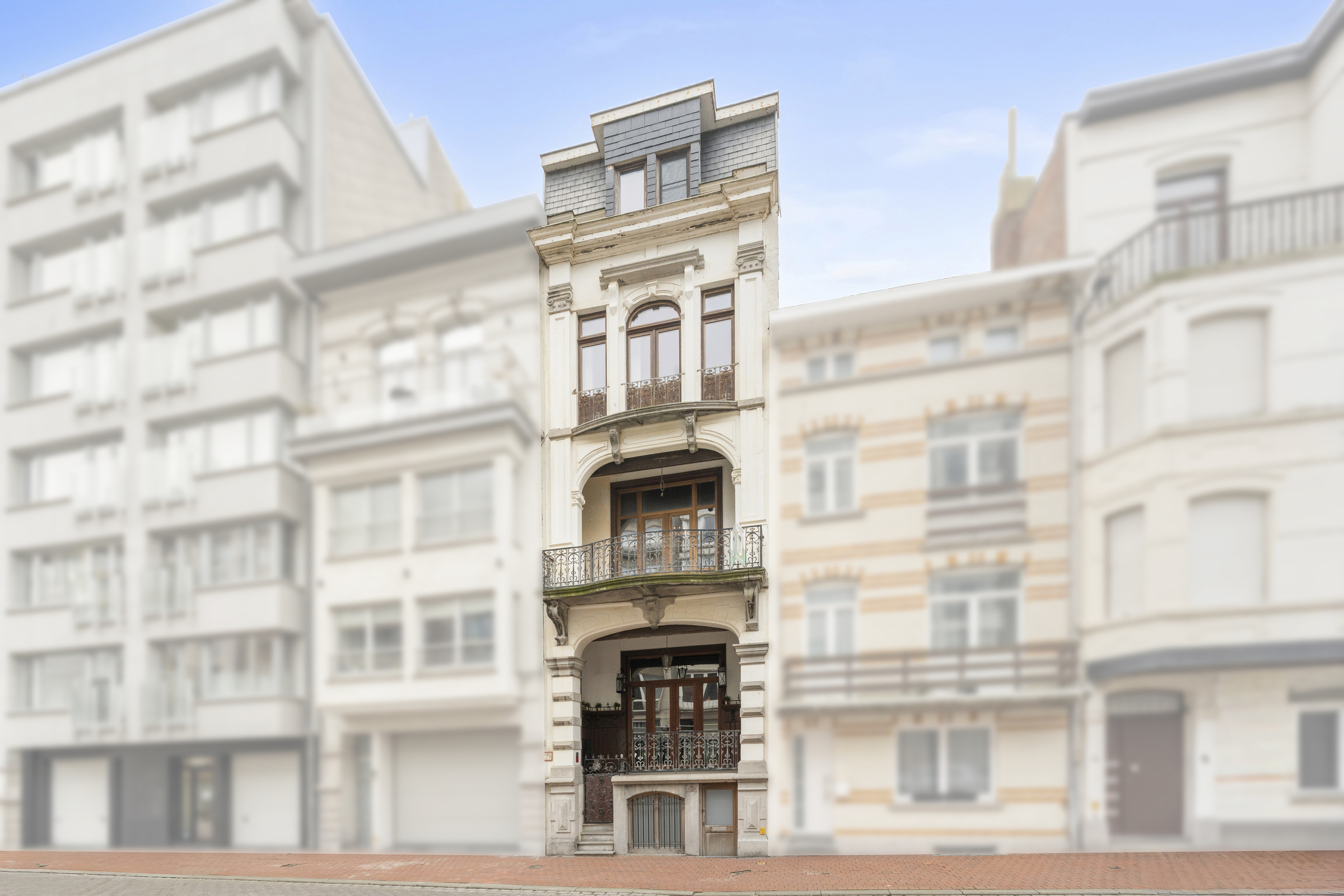 Luxueus herenhuis vlakbij zee te koop in Blankenberge! - foto 1