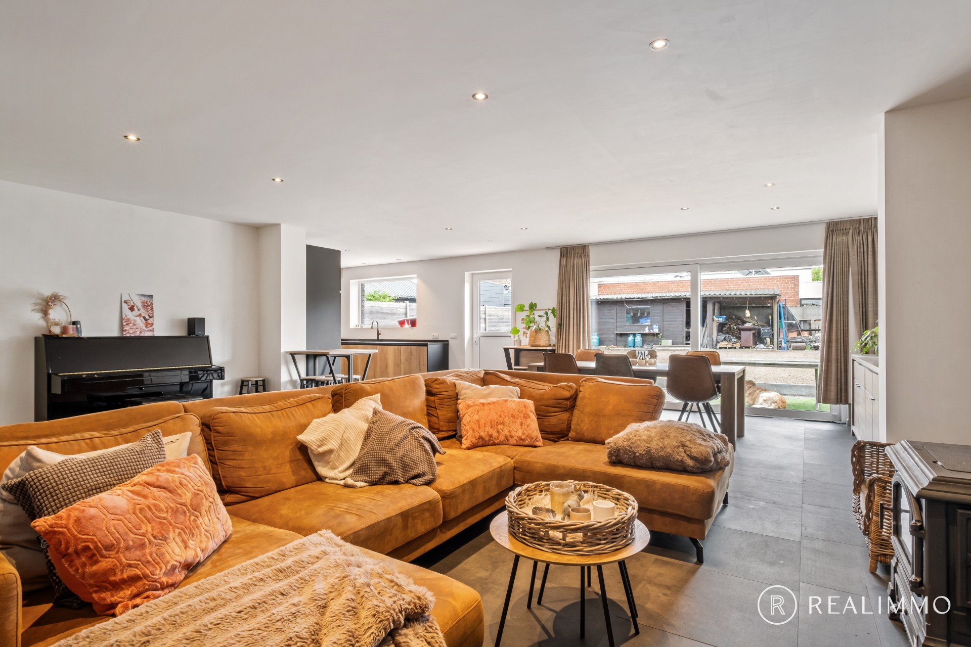 House for sale in Waregem with 5 bedrooms - photo 4