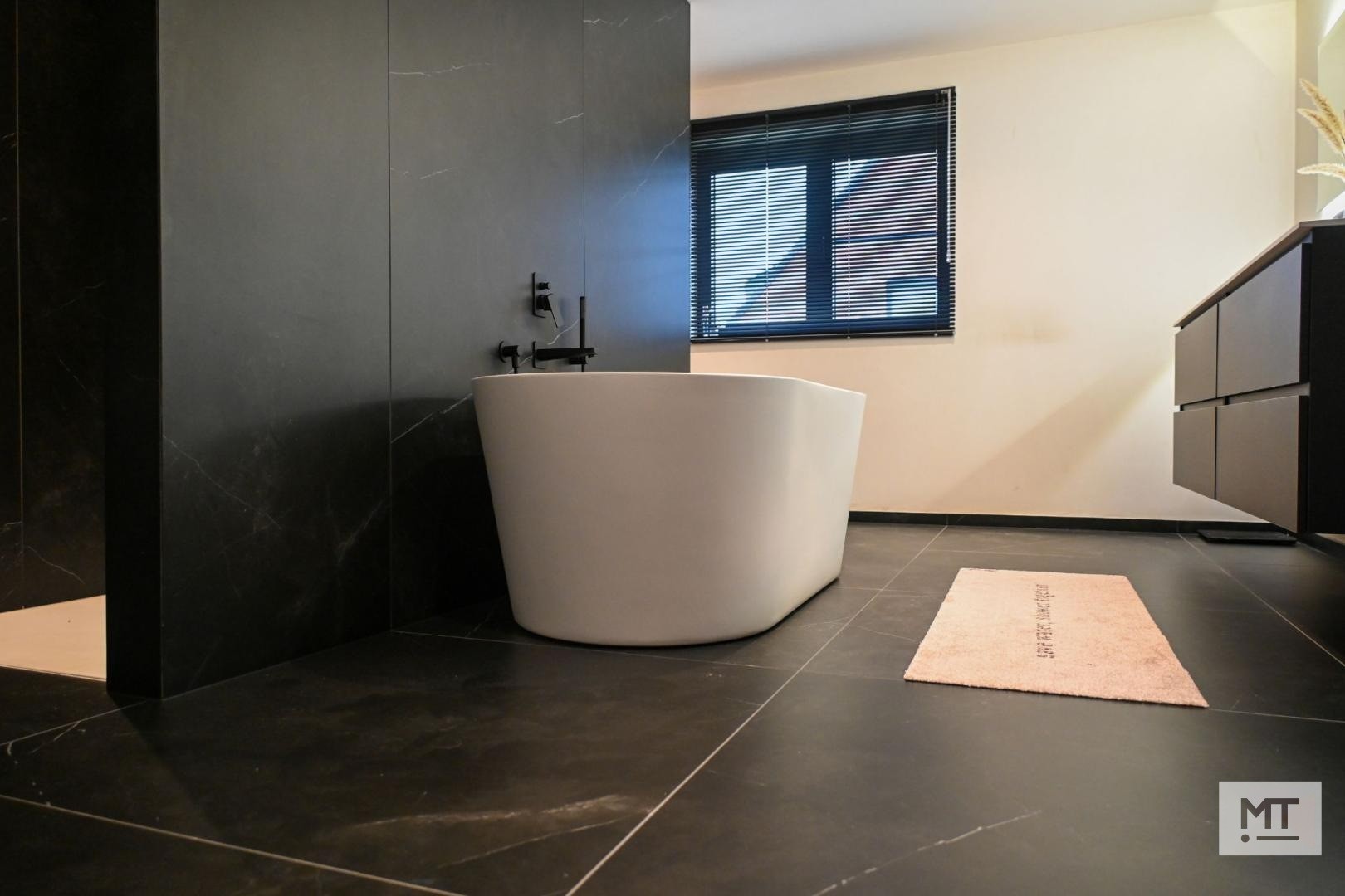 Nieuwbouwvilla met 3/4 slaapkamers, garage en tuin op een perceel van 1.776 m² - foto 5