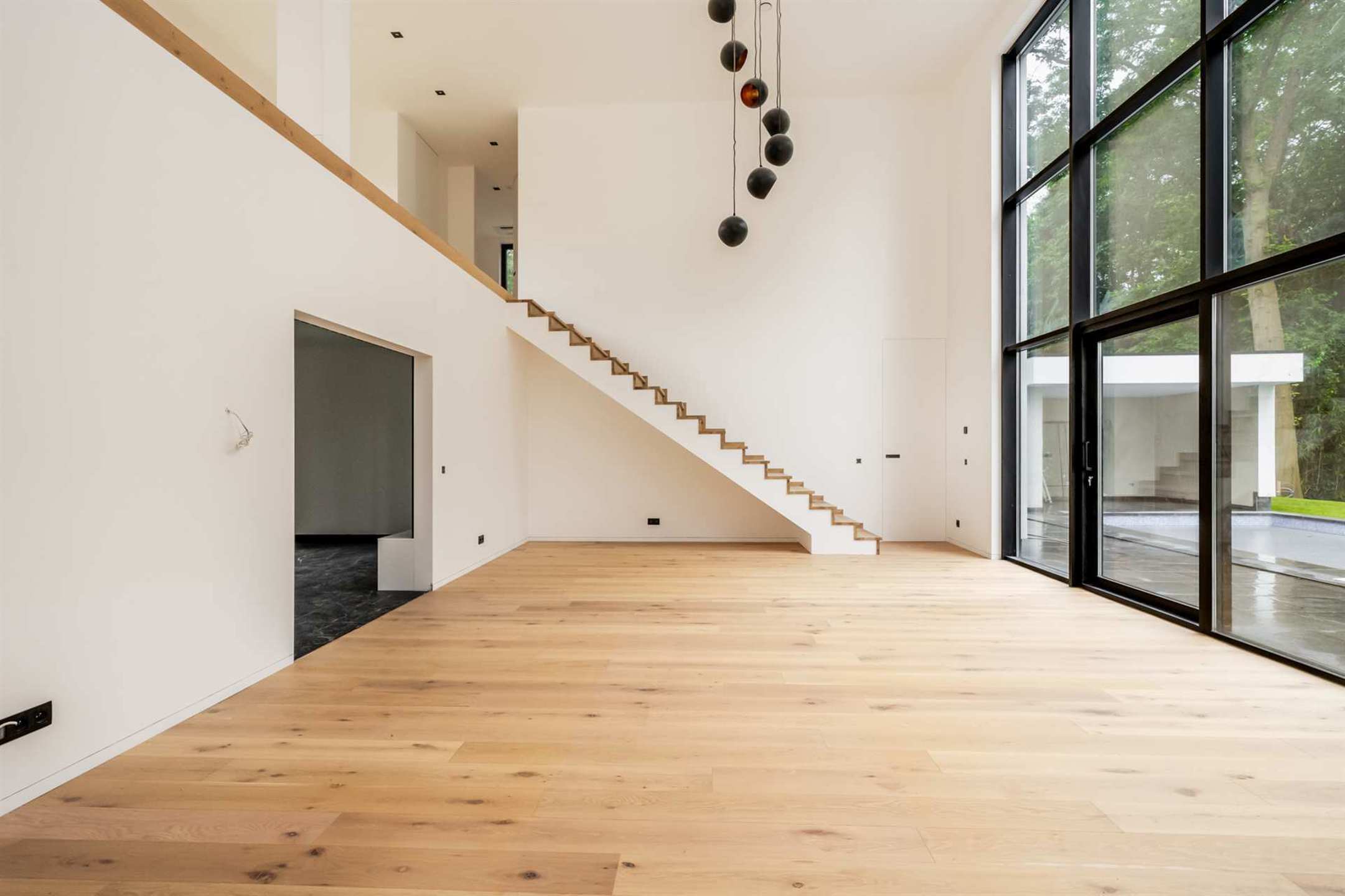 Luxueuze nieuwbouwvilla met zwembad - foto 3