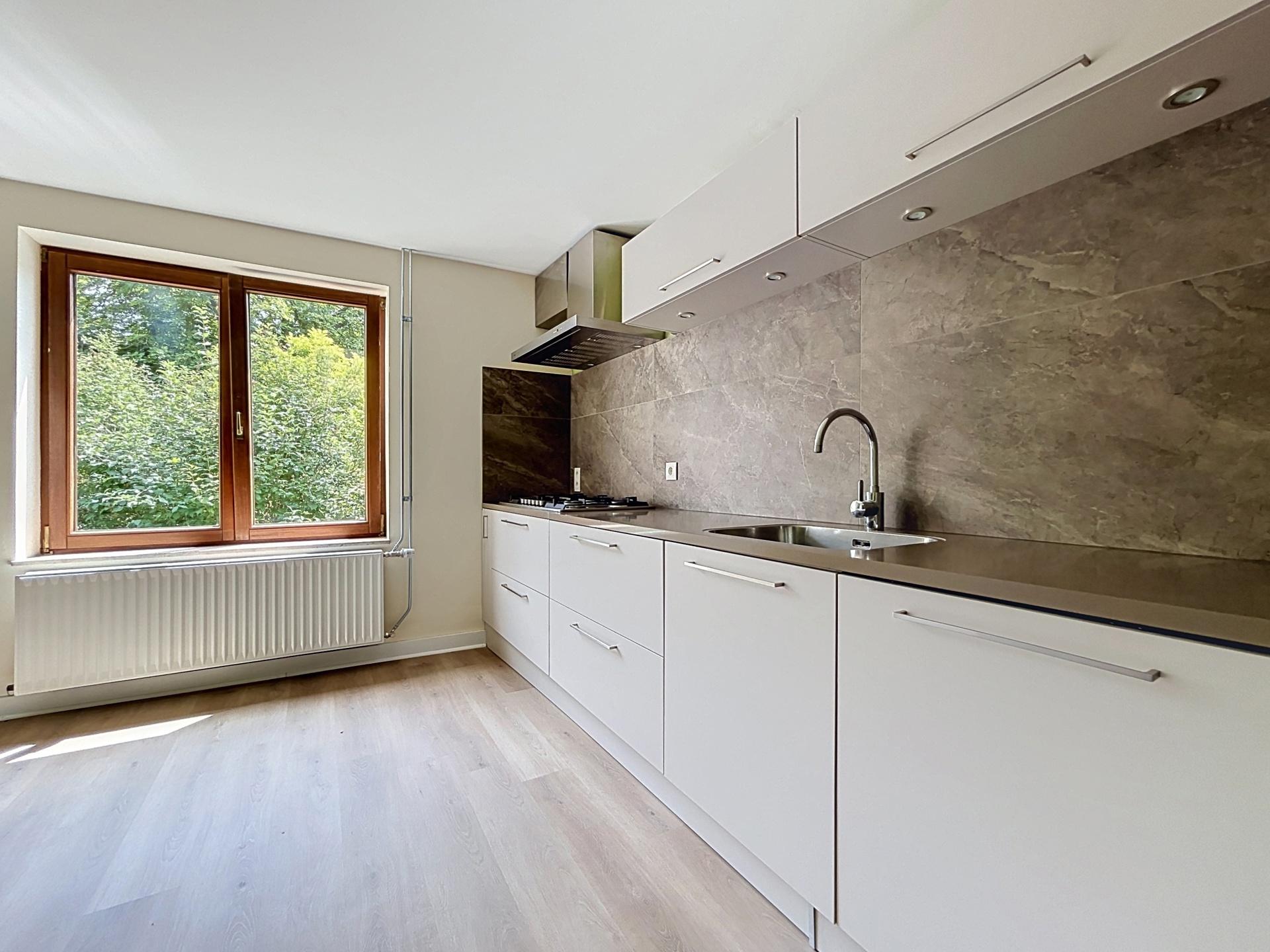 Appartement te huur in Hoei met 2 slaapkamers - foto 1