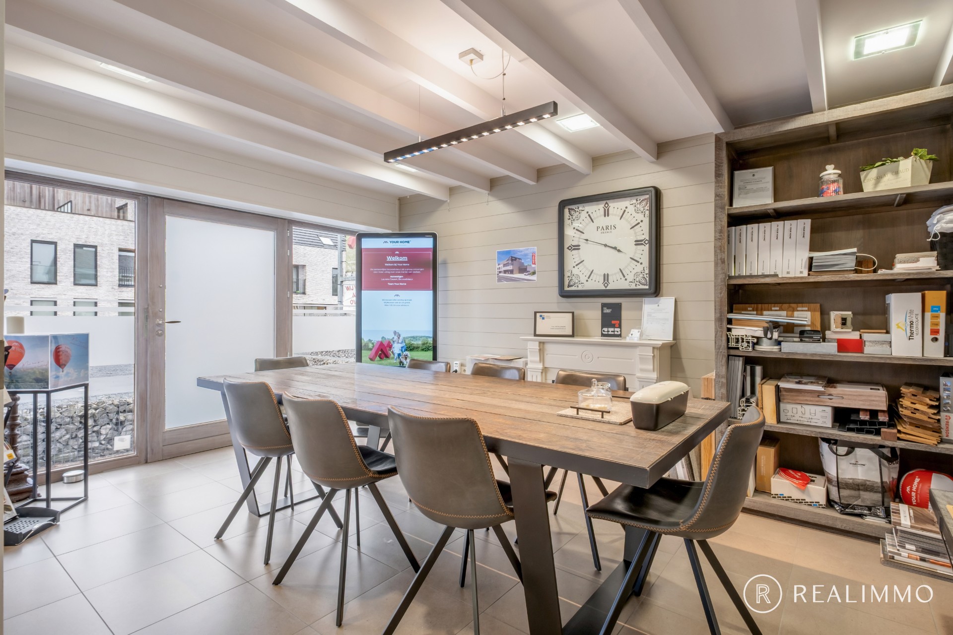 Ruime en veelzijdige handelsruimte met sterke zichtbaarheid in regio Waregem - foto 5